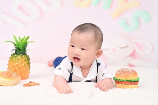 北海宝宝脸上有红疙瘩